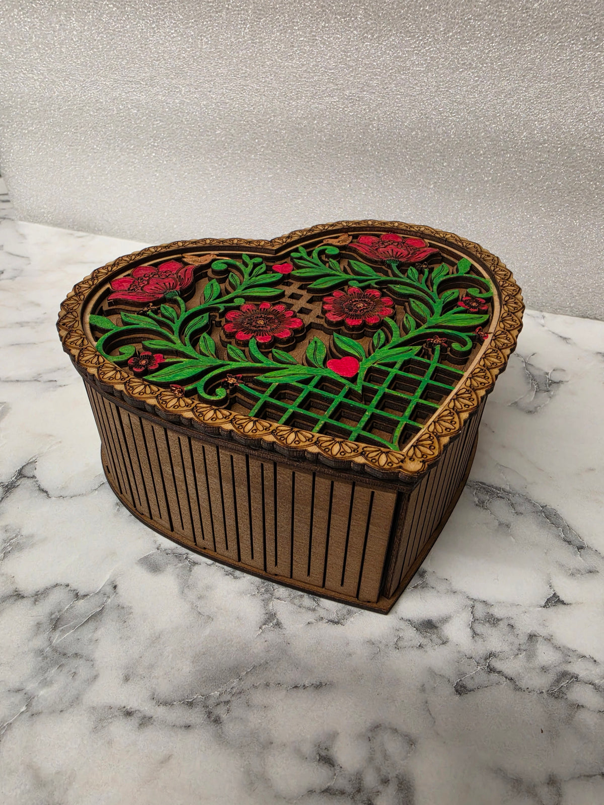 Trinket box, Poppys