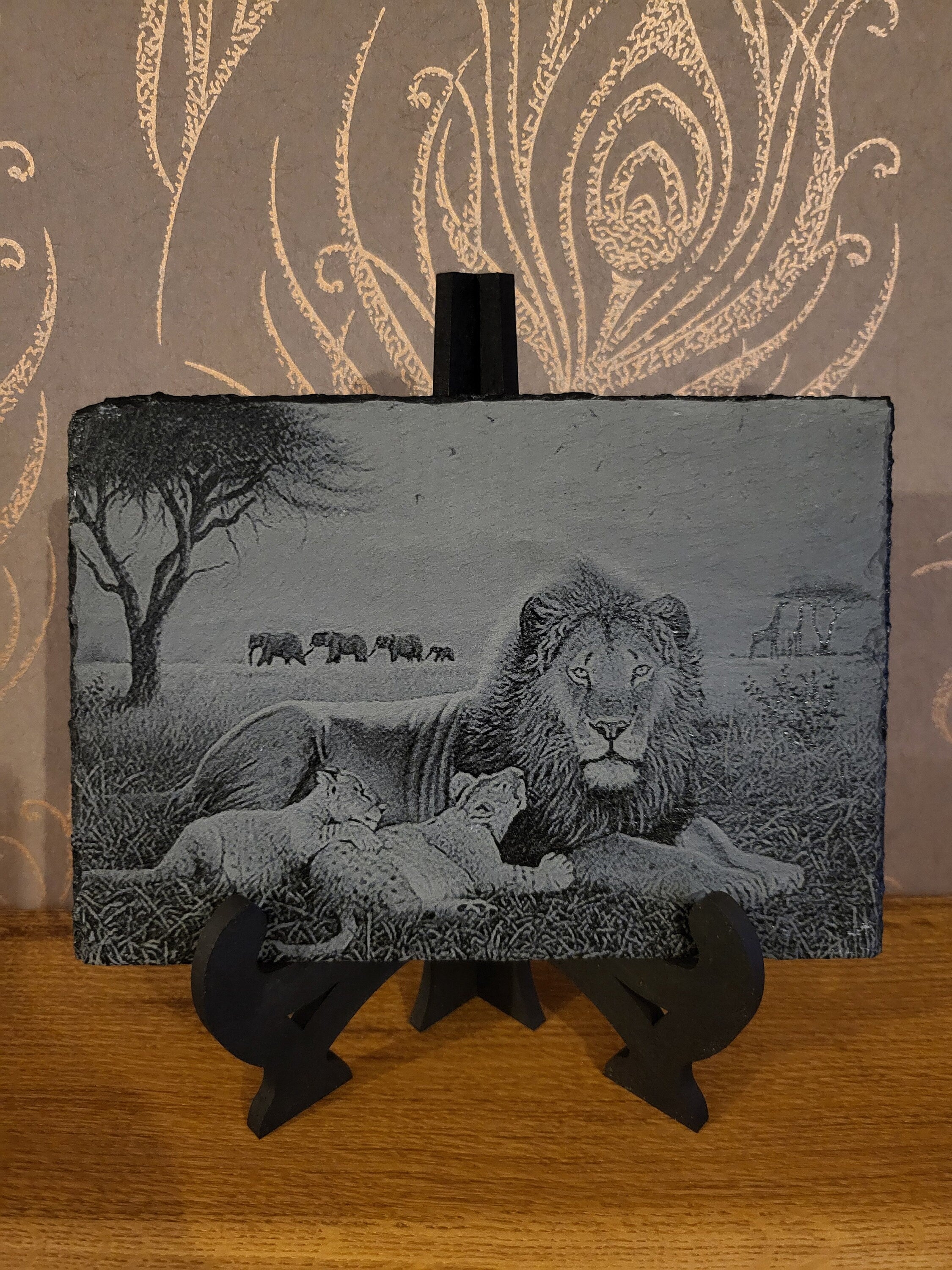 Slate, Lasered engraved, Lions.